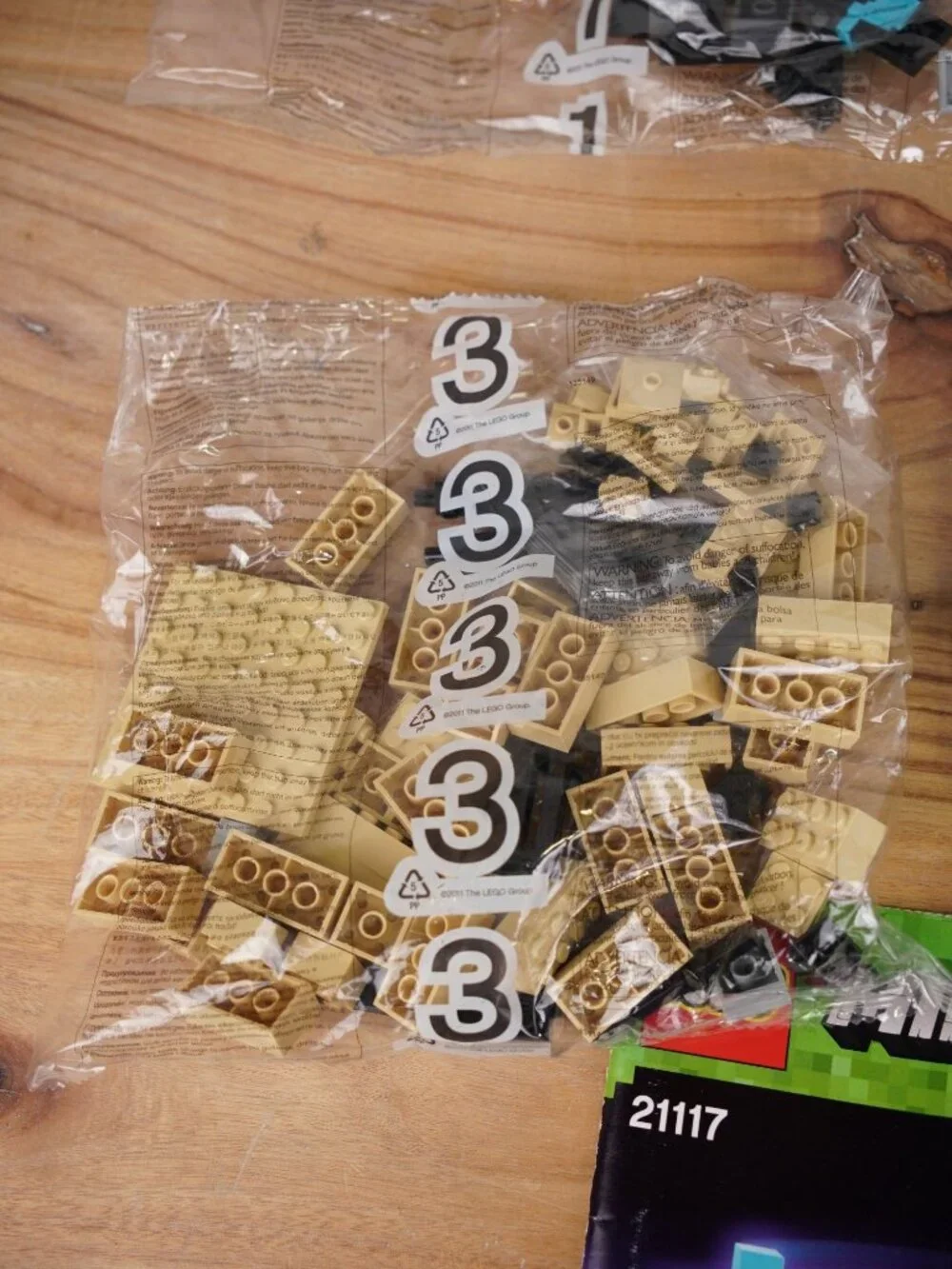 LEGO Minecraft The Ender Dragon Set 21117 Complete With Instructions Sealed